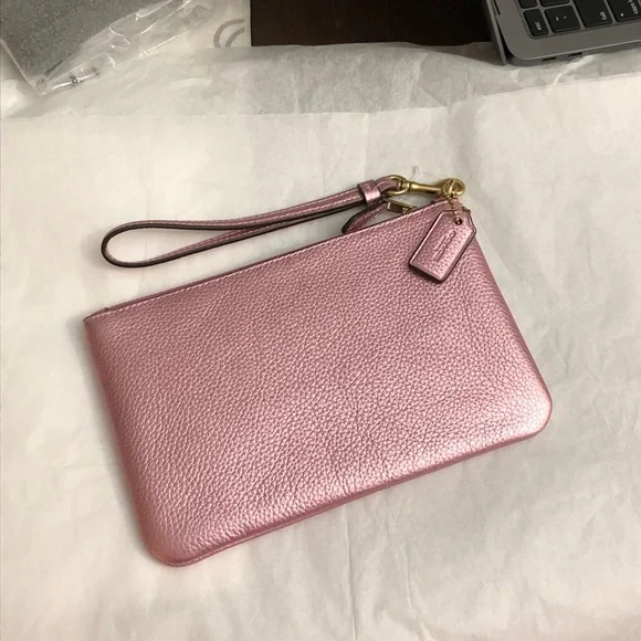 Coach metallic leather wristlet - Picture 2 of 5